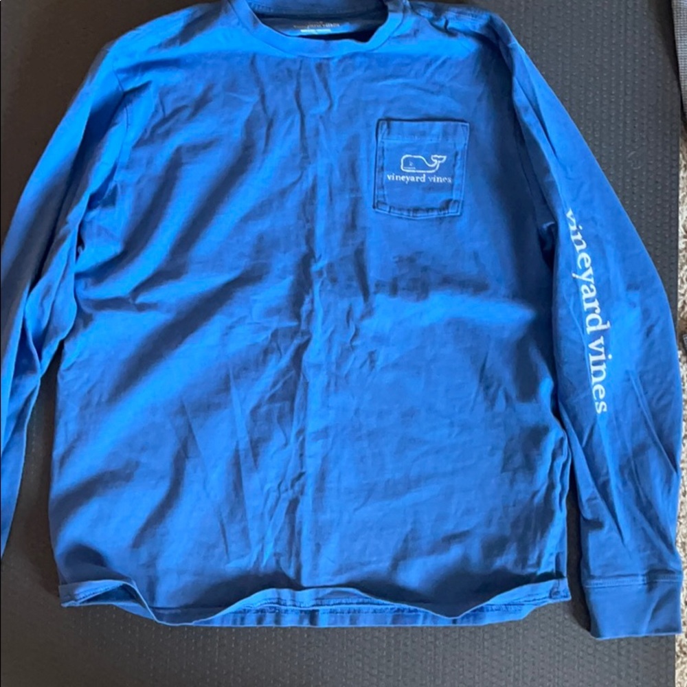 Vineyard vines long sleeve T-shirt